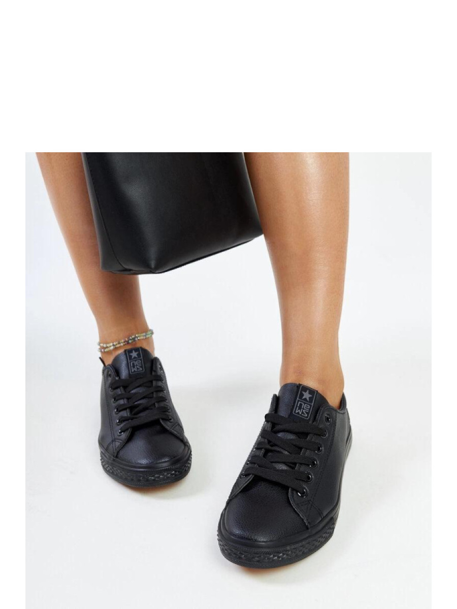 Baskets model 207425 Solea