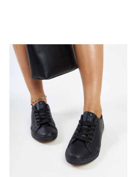 Baskets model 207425 Solea