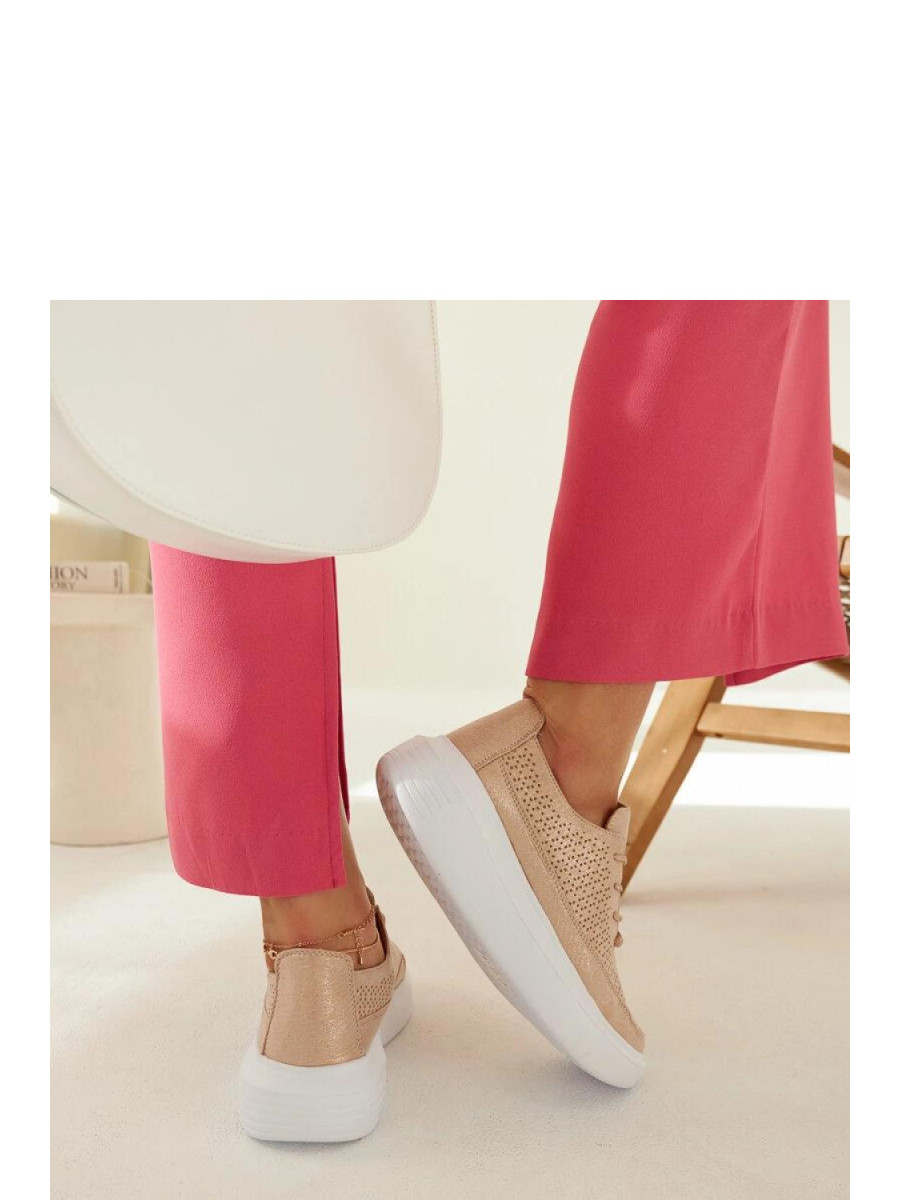 Baskets model 207539 Solea