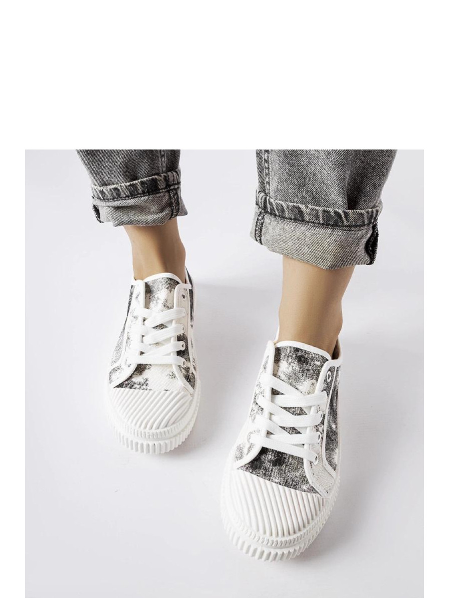 Baskets model 207709 Solea