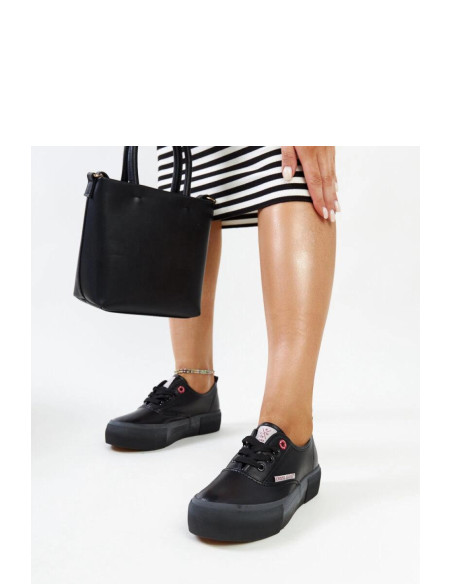 Baskets model 207360 Solea