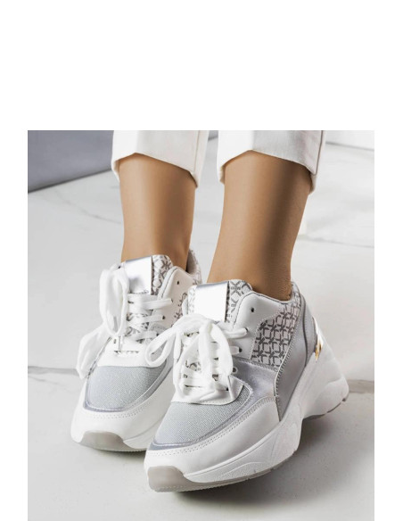 Baskets model 207987 Solea