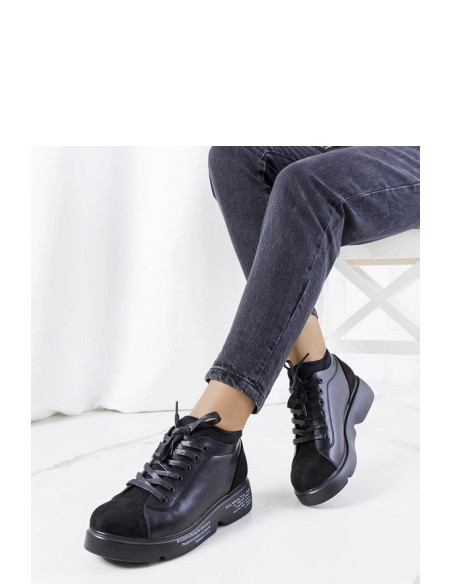Baskets model 208035 Solea