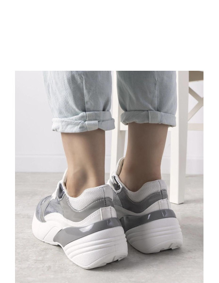 Baskets model 208052 Solea