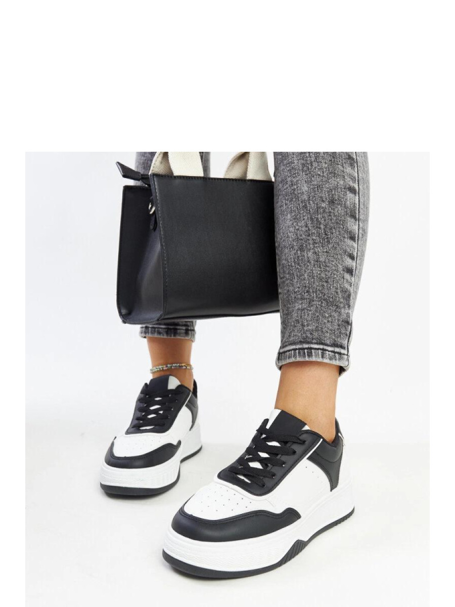 Baskets model 207412 Solea