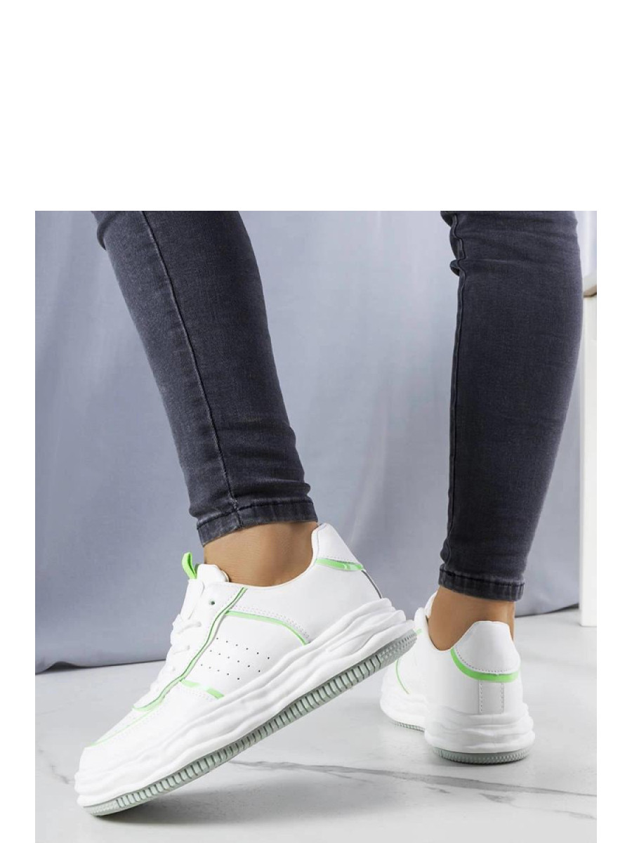 Baskets model 208020 Solea