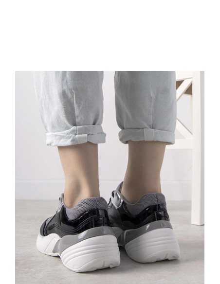Baskets model 208053 Solea