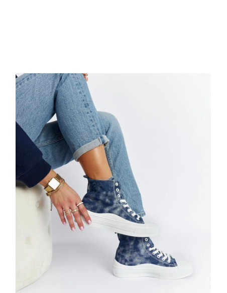 Baskets model 207543 Solea