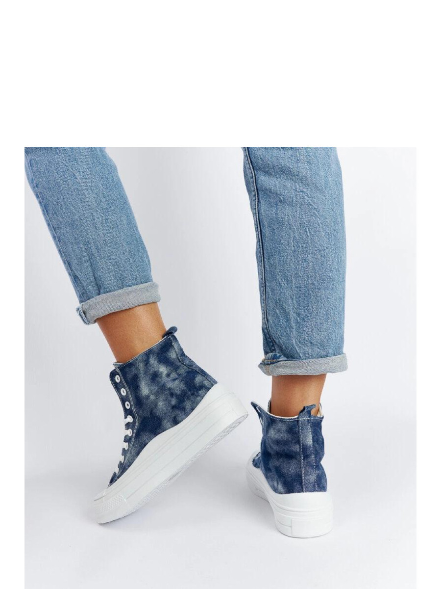 Baskets model 207543 Solea
