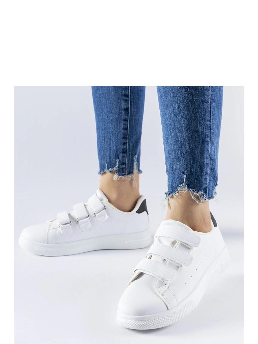 Baskets model 207575 Solea