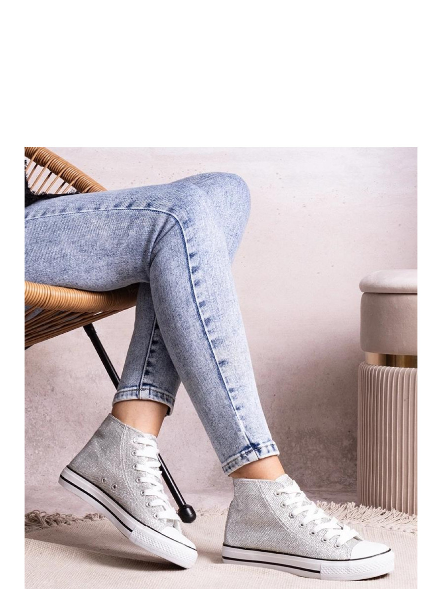 Baskets model 207211 Solea