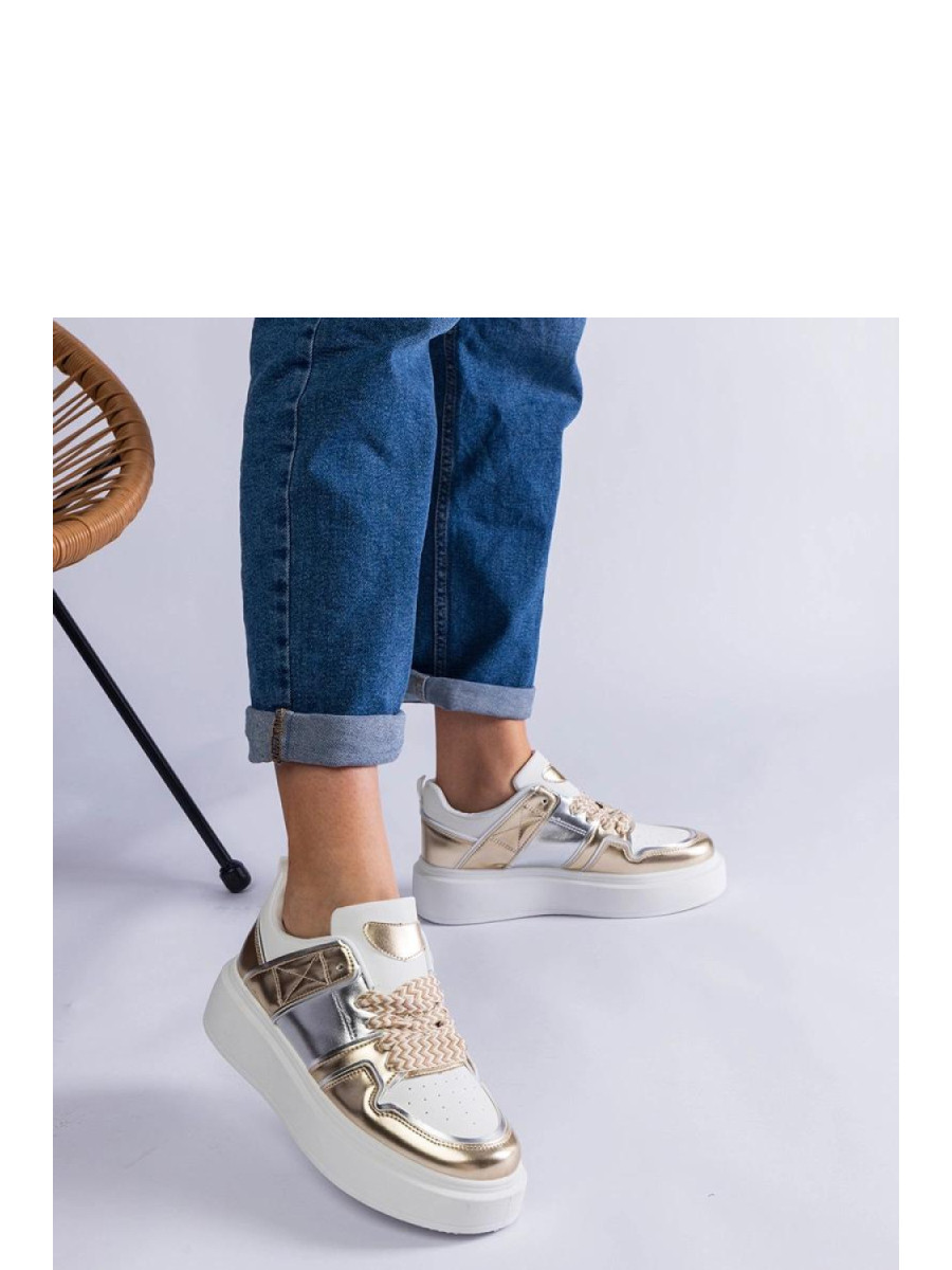 Baskets model 207116 Solea