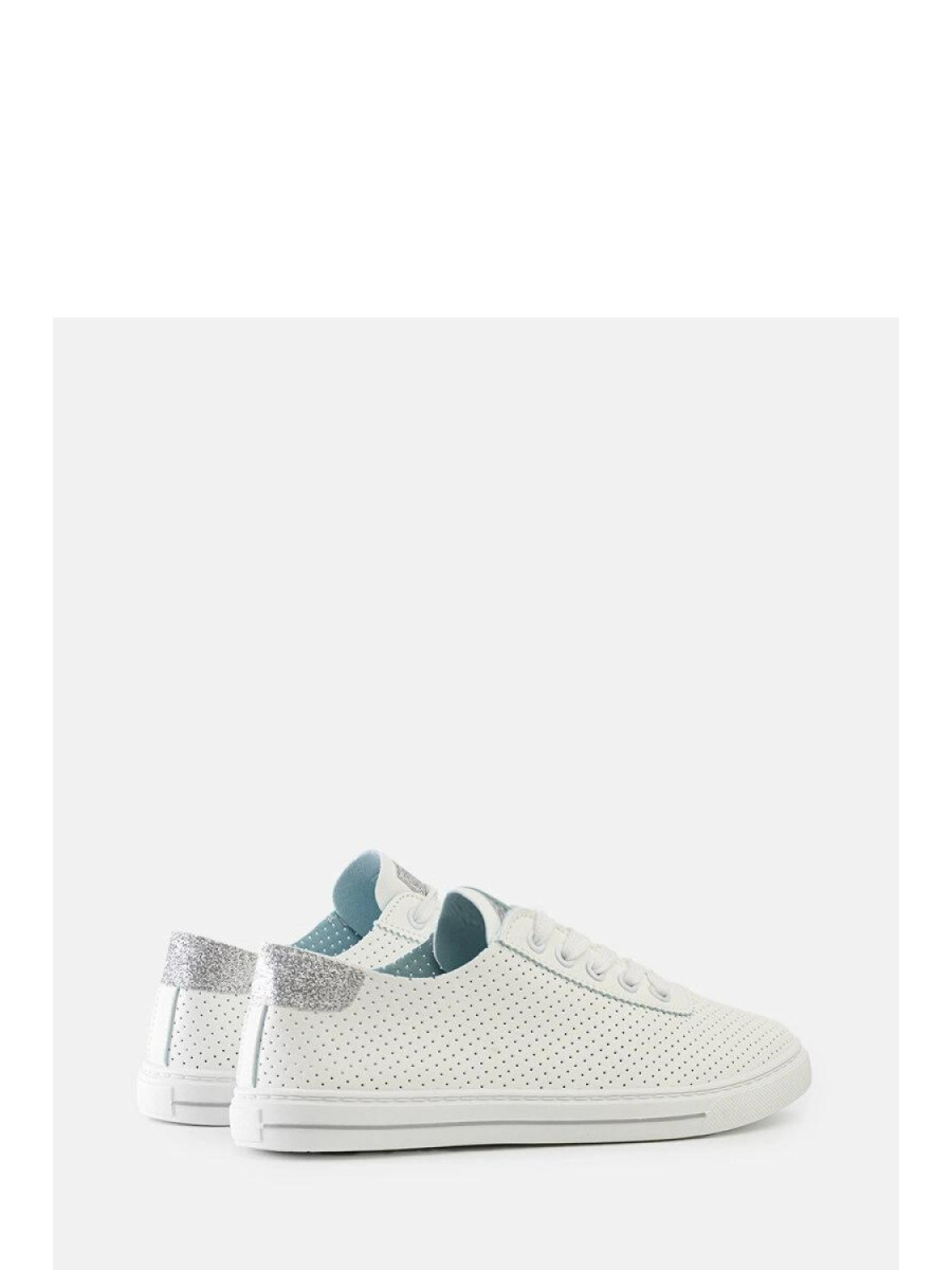 Baskets model 207261 Solea
