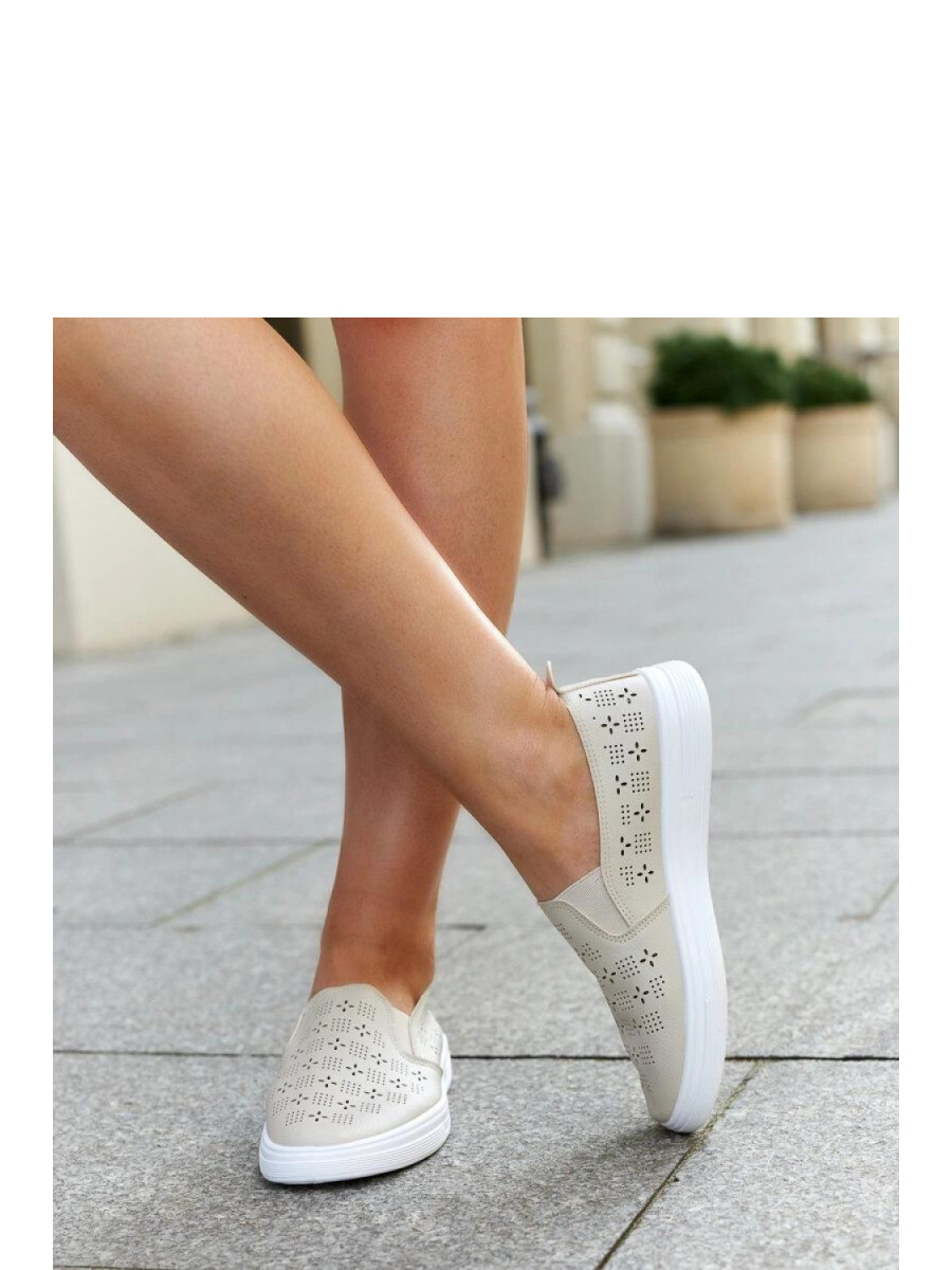 Baskets model 207316 Solea