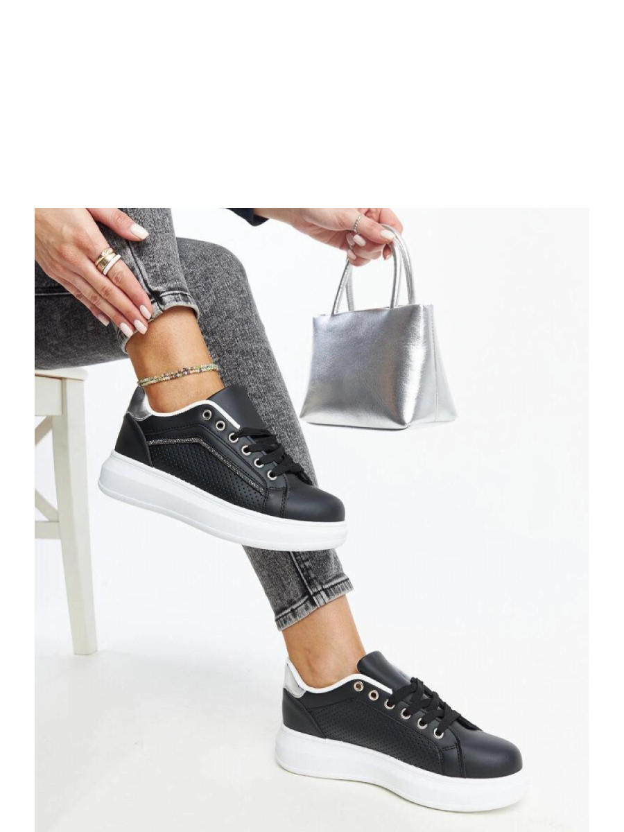 Baskets model 207400 Solea