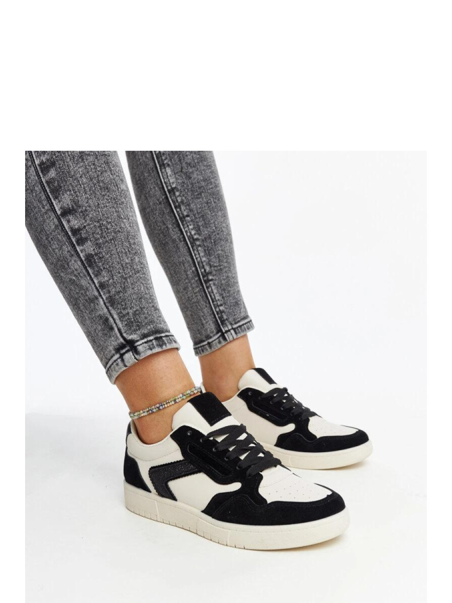 Baskets model 207432 Solea