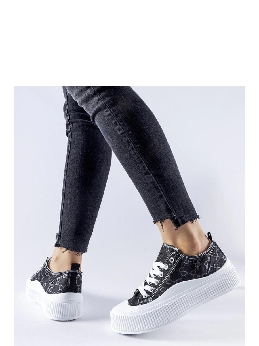 Baskets model 207616 Solea