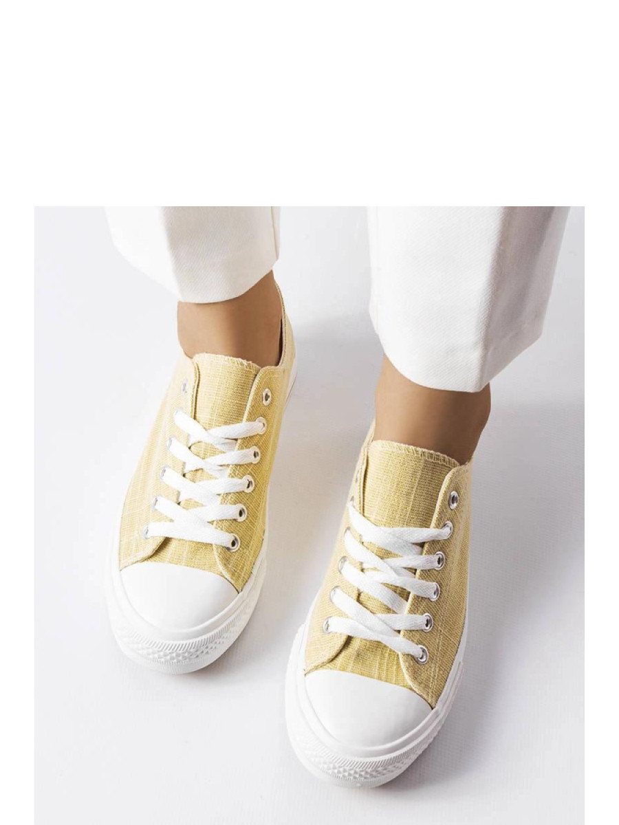Baskets model 207945 Solea