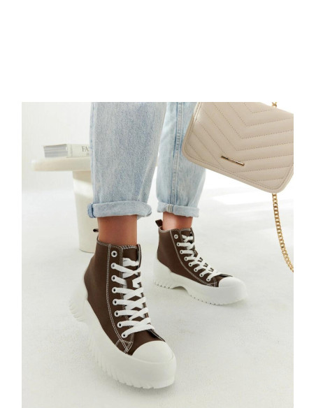 Baskets model 207548 Solea