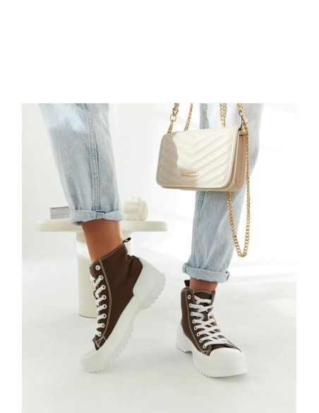 Baskets model 207548 Solea