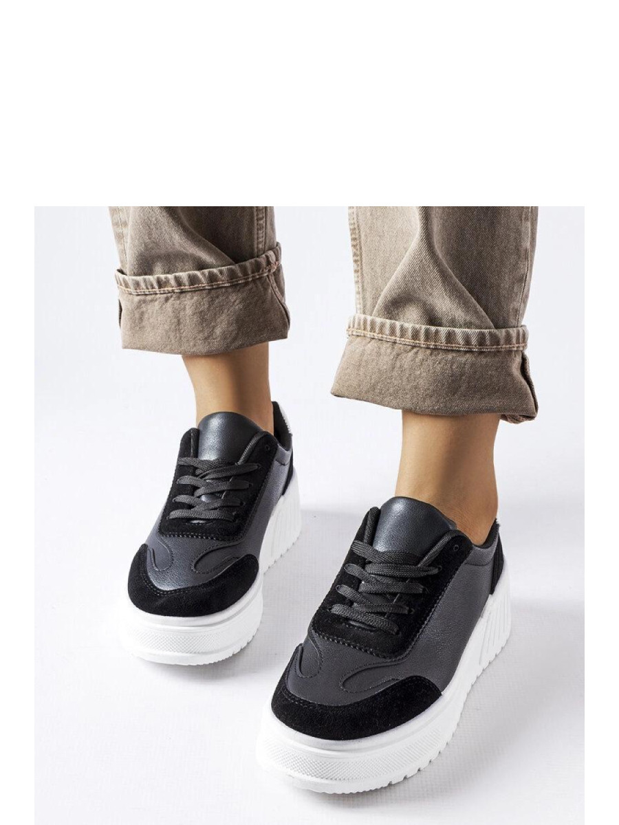 Baskets model 207701 Solea
