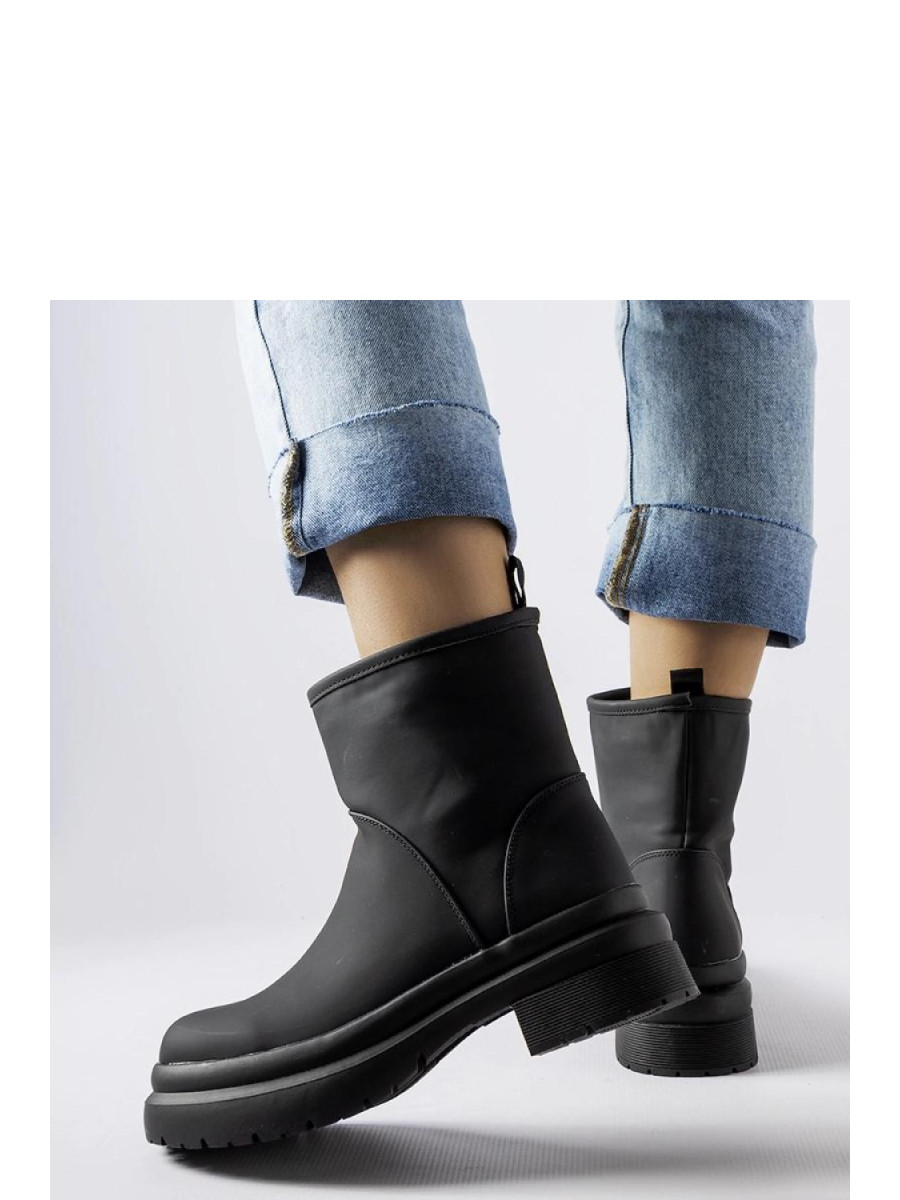 Bottes model 204835 Solea