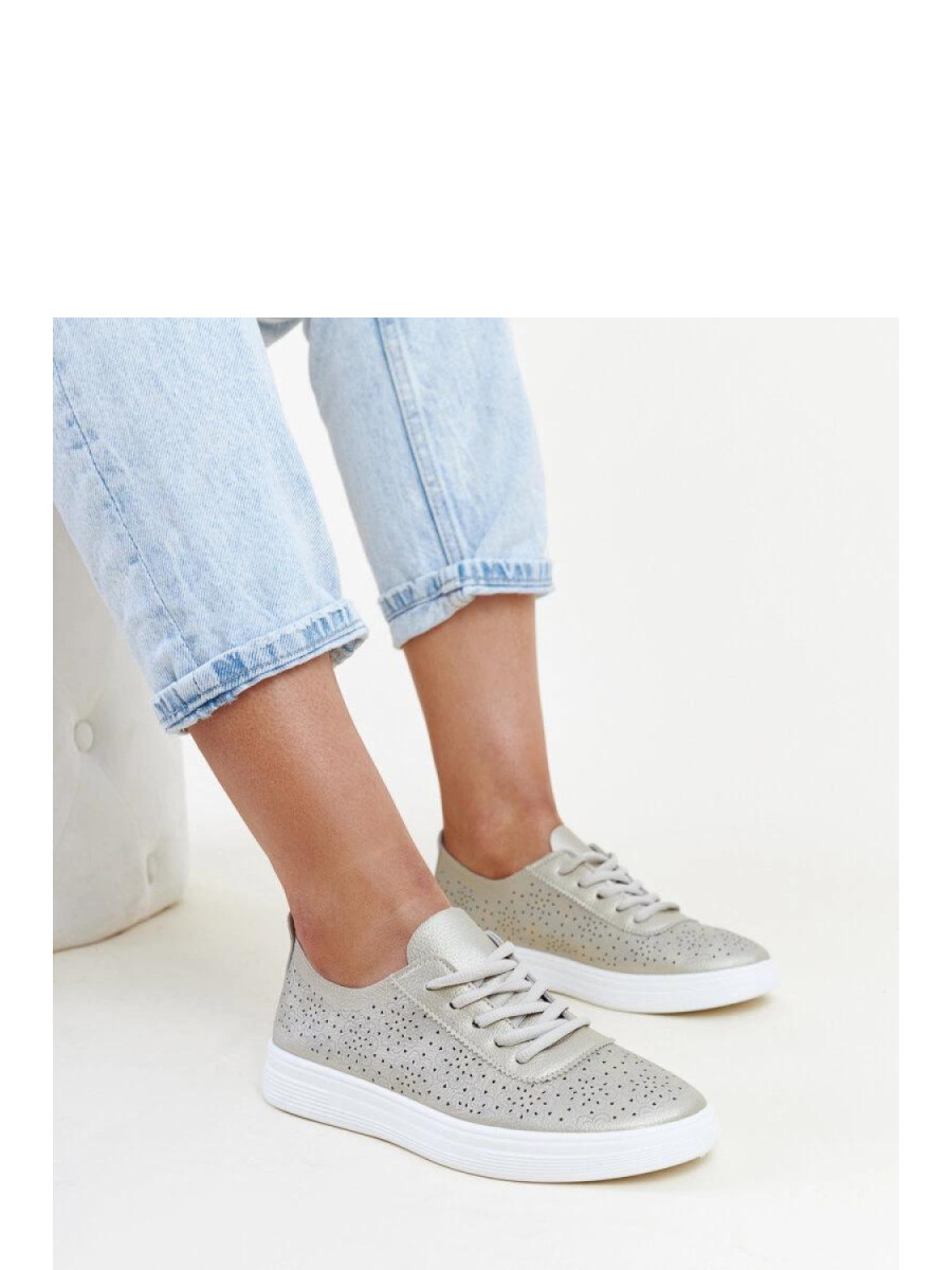 Baskets model 207319 Solea