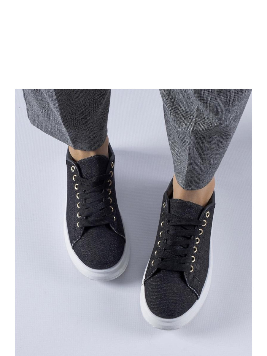 Baskets model 207618 Solea