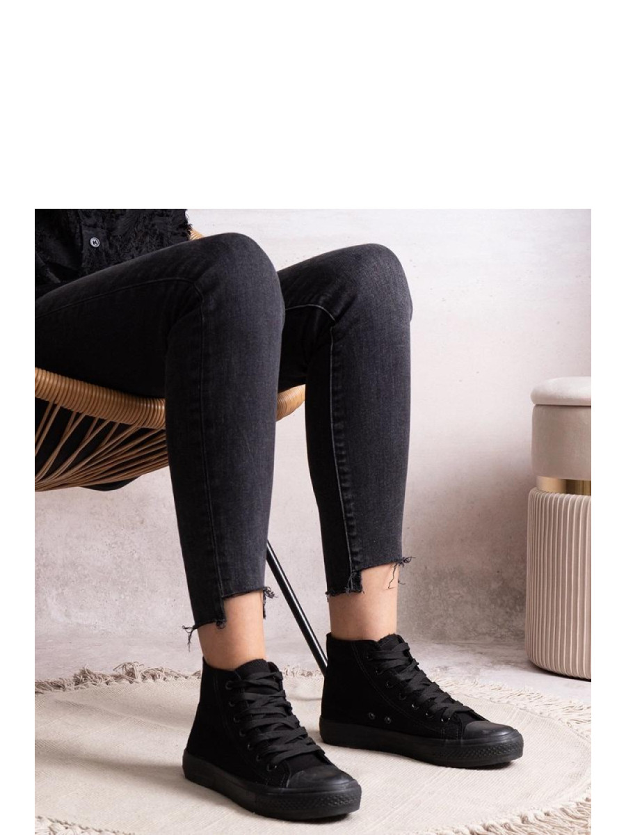 Baskets model 207216 Solea