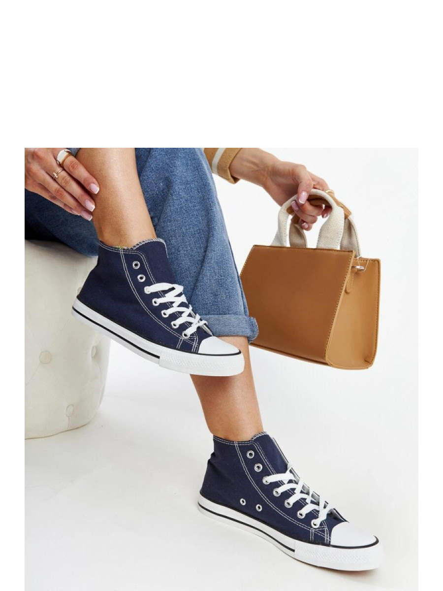Baskets model 207501 Solea