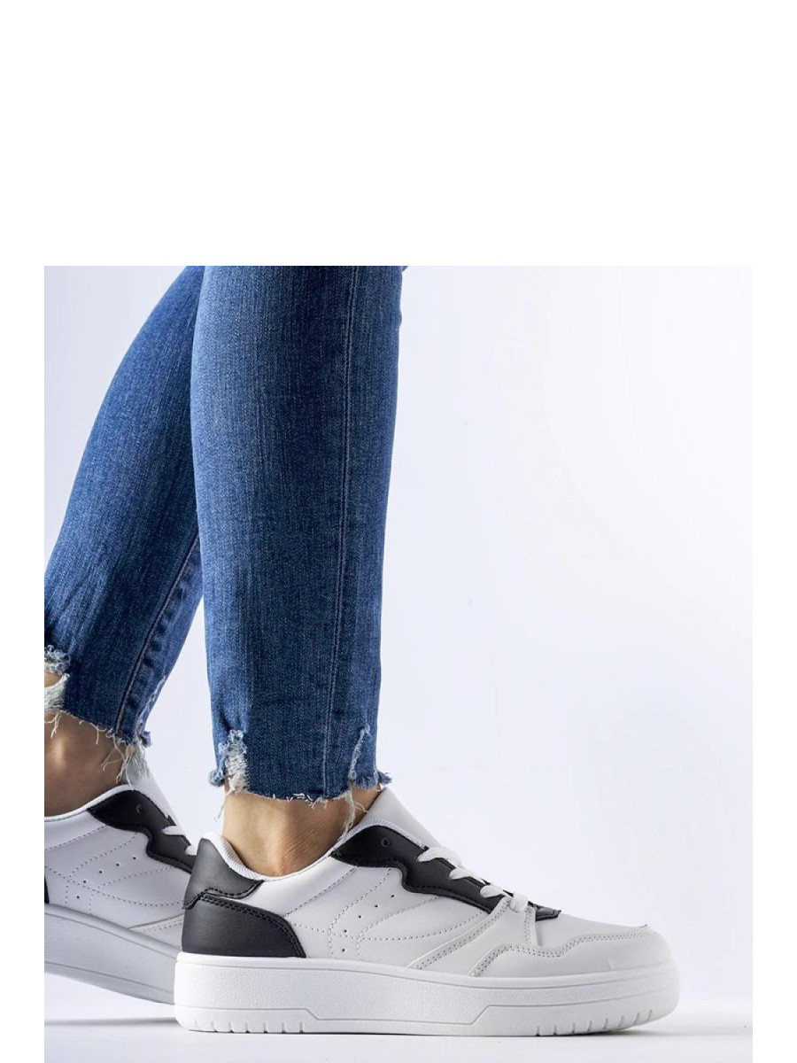 Baskets model 207654 Solea