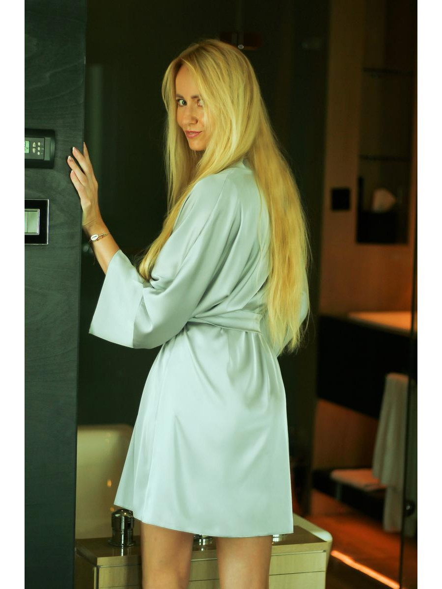 Peignoir model 196489 Kalimo