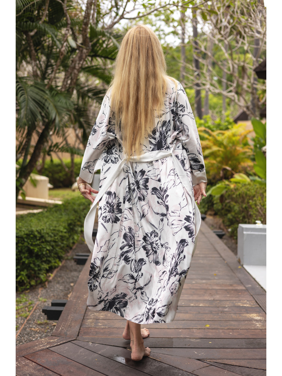 Peignoir model 209073 Kalimo