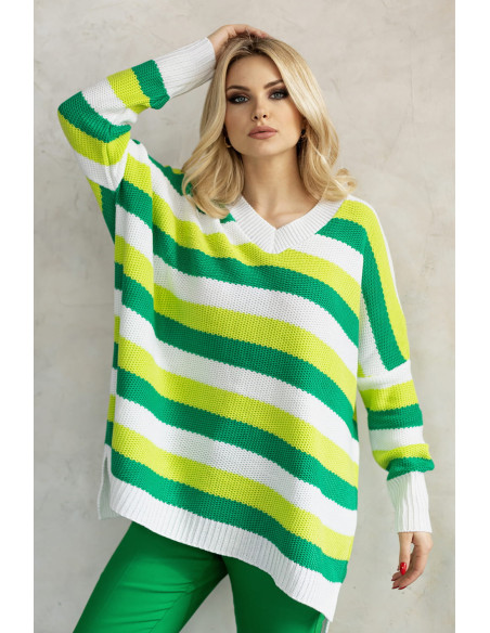 Chandail model 178647 PeeKaBoo