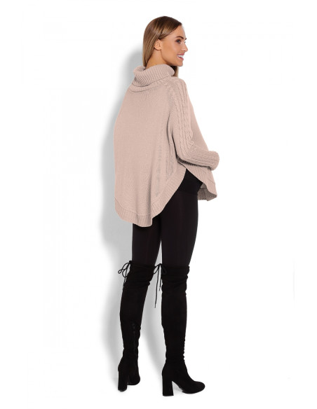 Poncho model 122940 PeeKaBoo