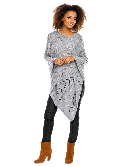 Poncho model 94519 PeeKaBoo