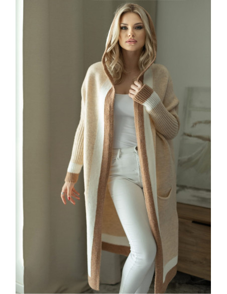 Cardigan model 171313 PeeKaBoo