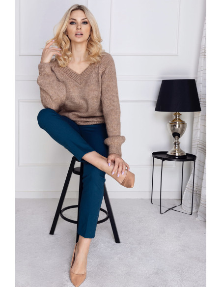Chandail model 163192 PeeKaBoo