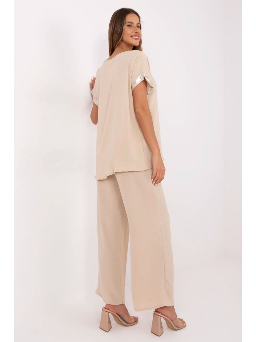 L`ensemble model 211449 Italy Moda