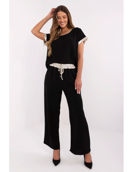 L`ensemble model 211452 Italy Moda