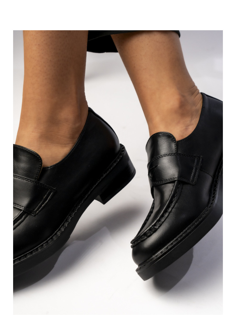 Moccasins model 210358 Inello