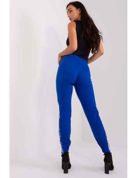 Pantalon survêtement model 211742 Relevance