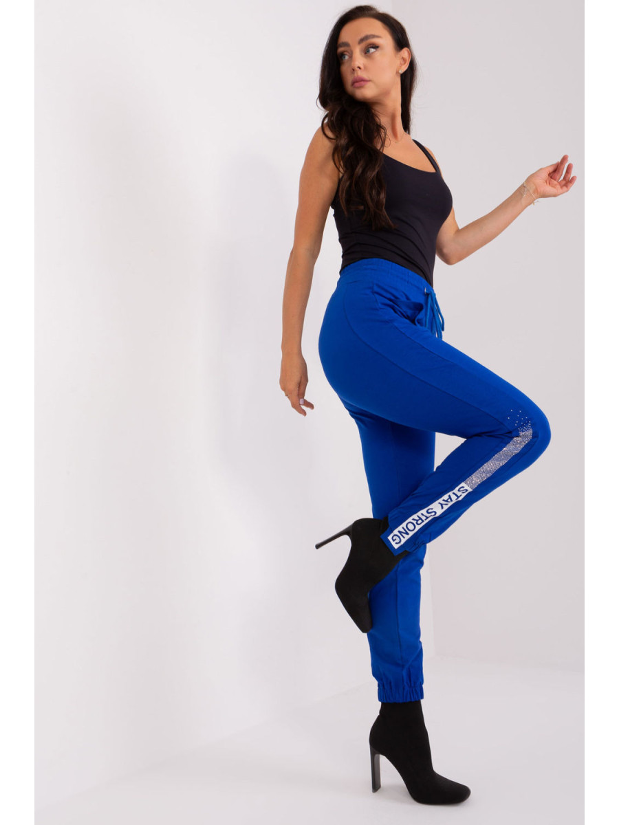 Pantalon survêtement model 211742 Relevance