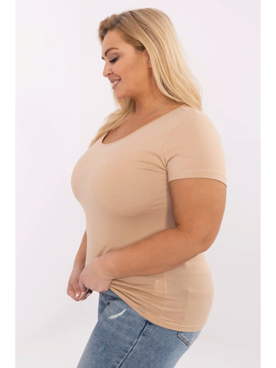 Plus size T-shirt model 211761 Relevance