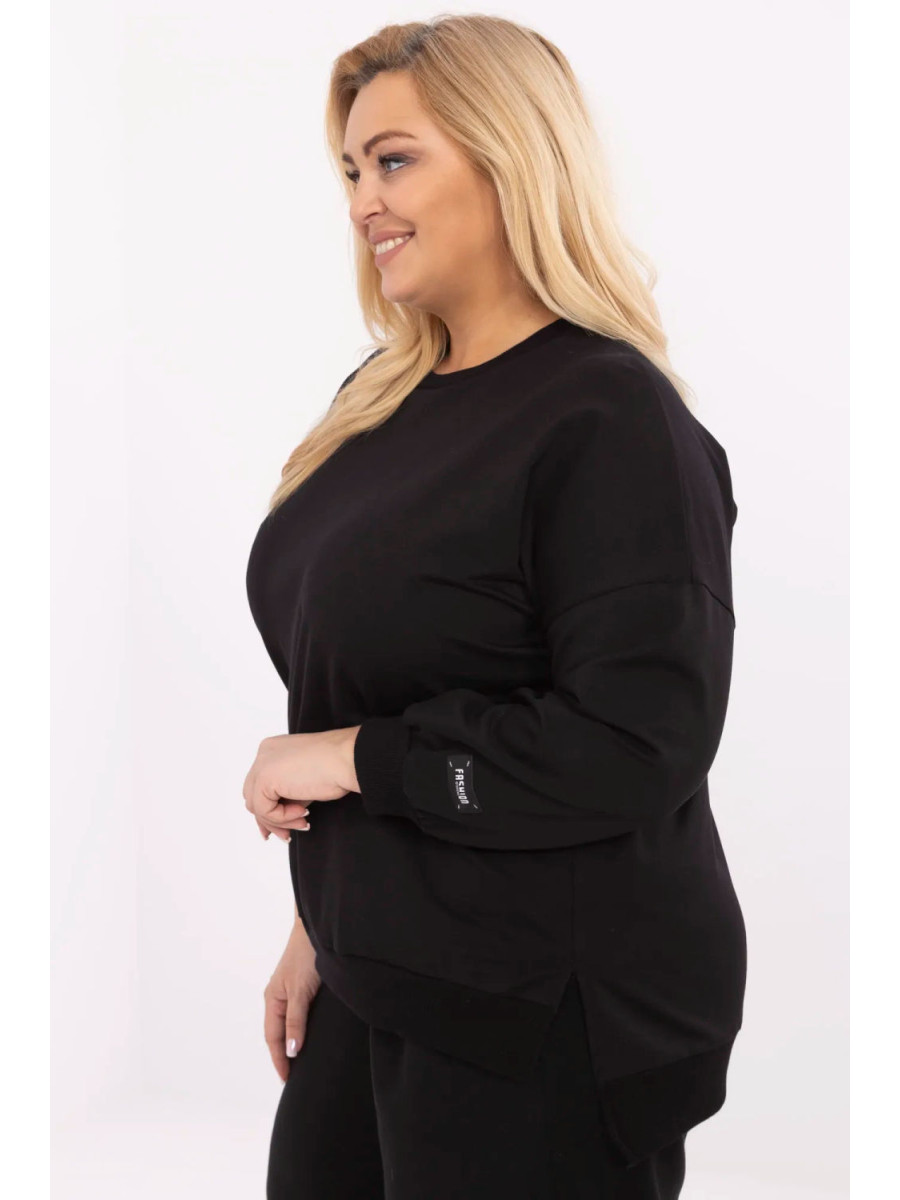 Sweatshirt model 211730 Relevance