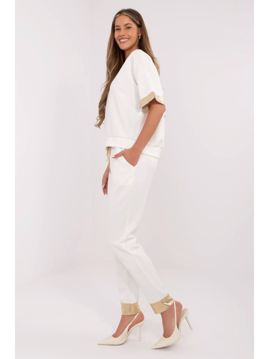 L`ensemble model 212052 Italy Moda