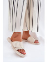 Clacquettes model 211959 Step in style