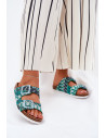 Clacquettes model 211960 Step in style