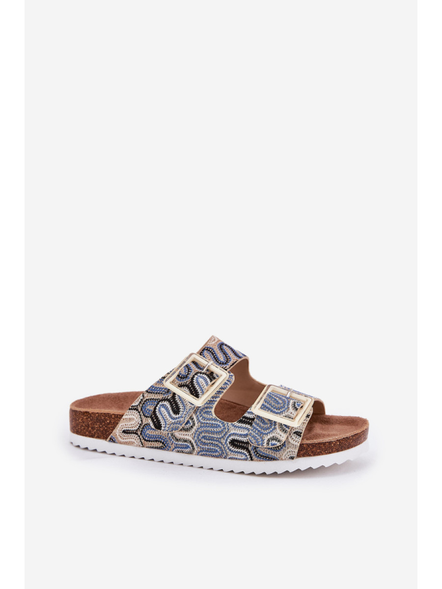 Clacquettes model 211962 Step in style