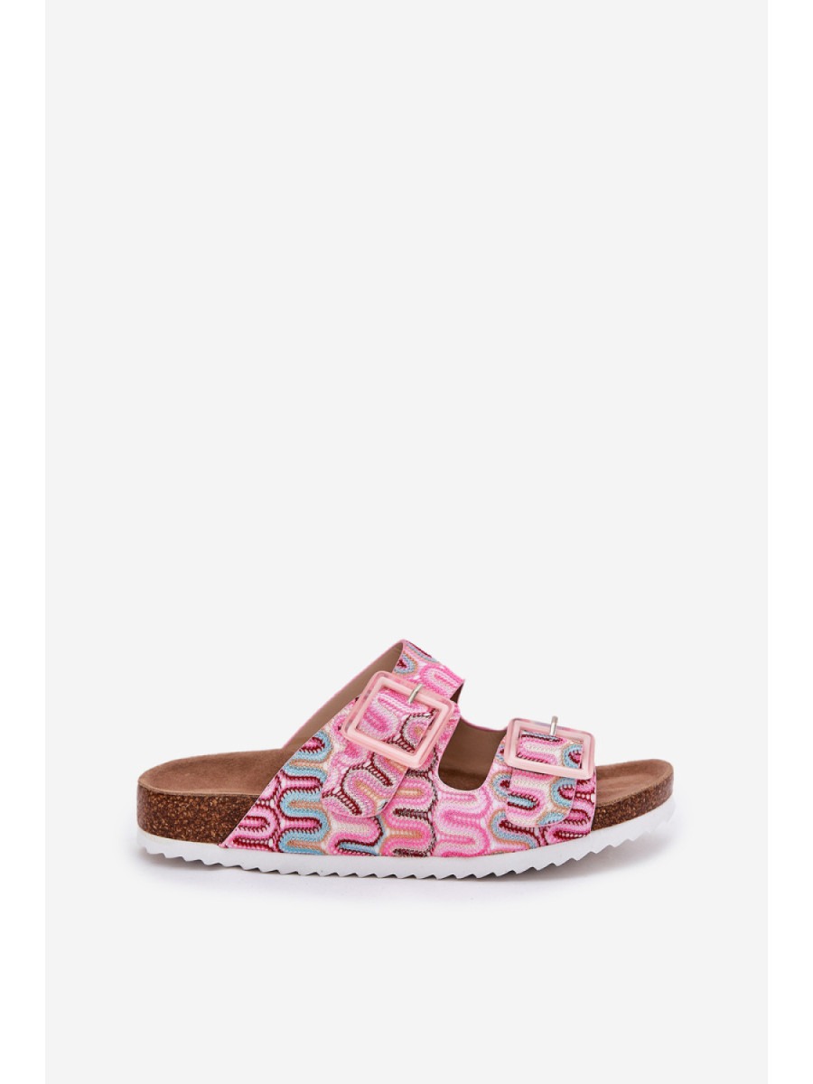 Clacquettes model 211963 Step in style